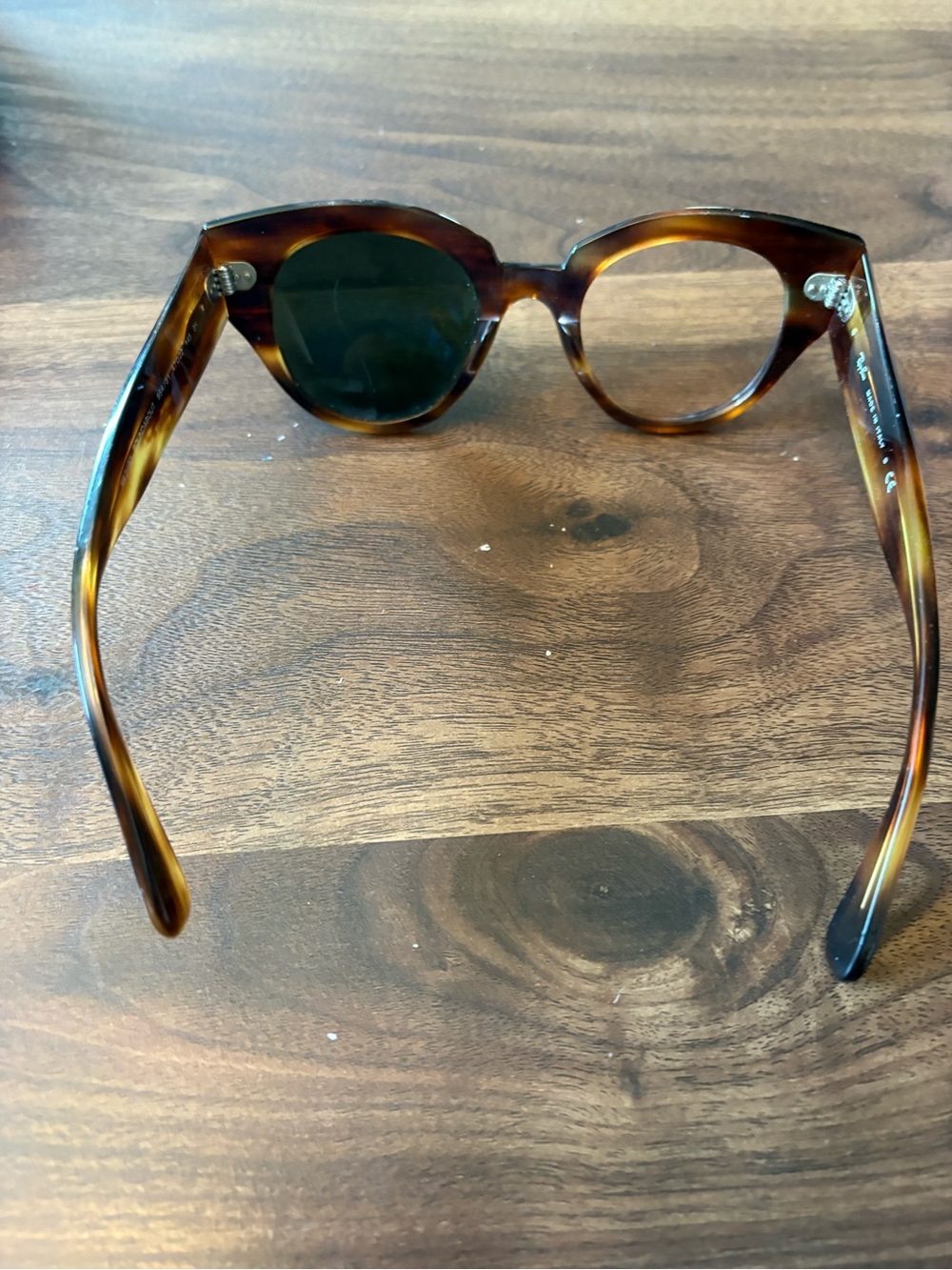 Clubmaster Ray-Ban Mixed Frame Sunglasses damaged- four pair - Picture 5 of 8